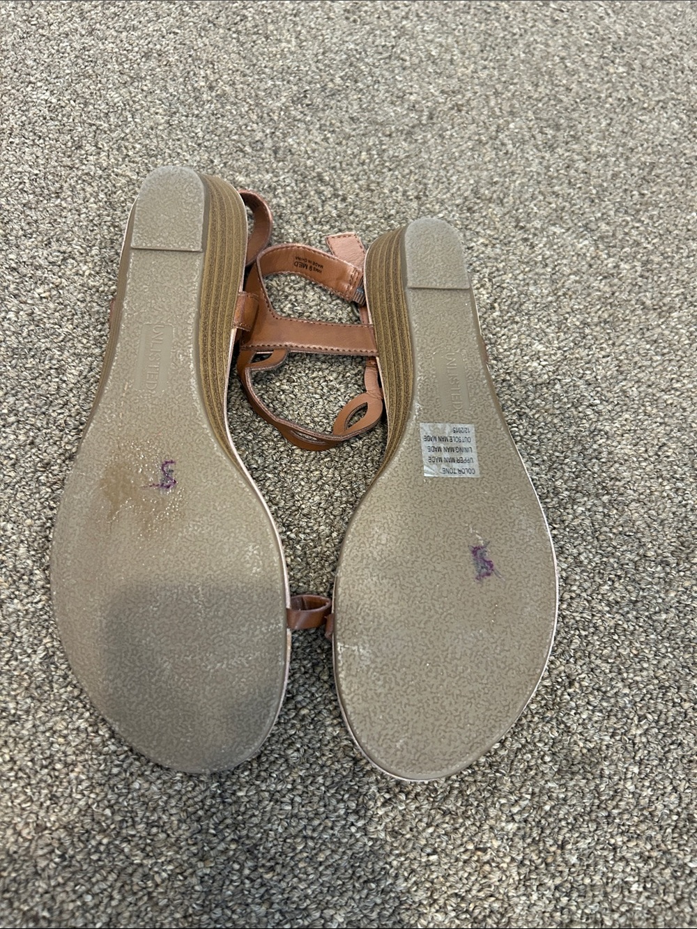 Unlisted by Kenneth Cole Brown Leather T-Strap Sandals - Picture 4 of 4